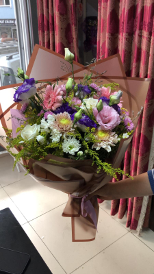 MEVSİM ÇİÇEKLİ BUKET