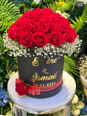 41GÜL Kutuda Kırmızı Gül